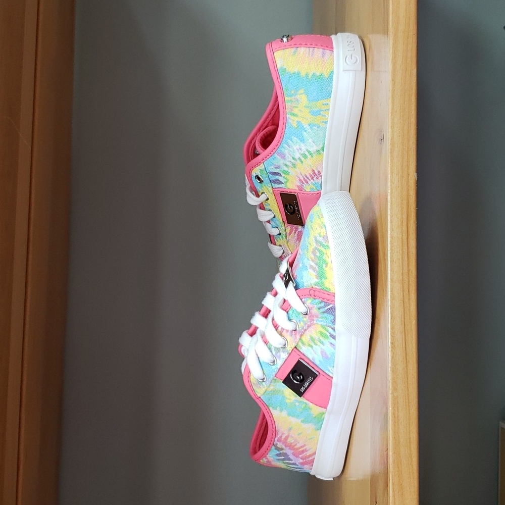 GBG Los Angeles Backer Fashion Sneaker Tie Tye Pink Multi Canvas